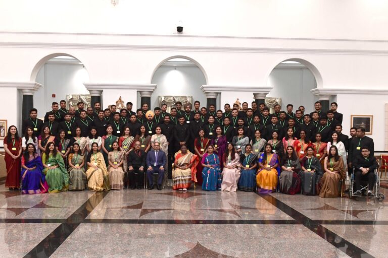 IAS OFFICERS OF 2021 BATCH CALL ON THE PRESIDENT