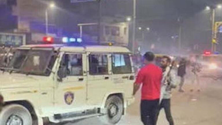 Hooligans Attack Police in Ahmedabad’s Gareebnagar Locality, Bapunagar, Raising Concerns Over Law and Order